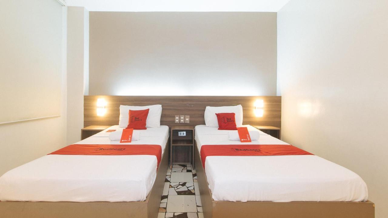 Reddoorz At V Plaza Hotel Manila Eksteriør billede
